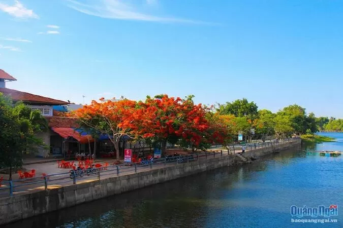 Trở lại thăm xứ Quảng - Quang Nguyễn