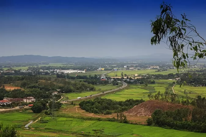 Đốt tuổi - Phan Nhự Thức