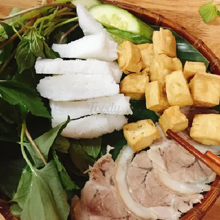 Quán Cô Hòa - Bún Đậu Mắm Tôm Hà Nội