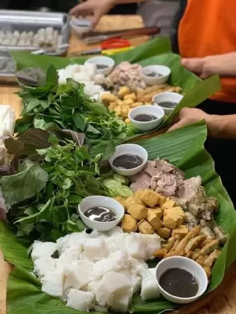 Tứ Hòa Mẹt Quán