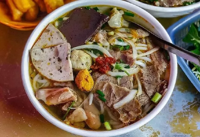 Bún bò Minh Nguyên