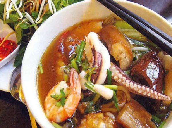 Lẩu Mắm Bà Dú