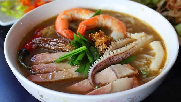 Bún mắm – Bún bò cô Liên