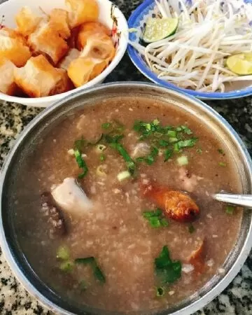 Quán Cháo Lòng Dồi Nóng