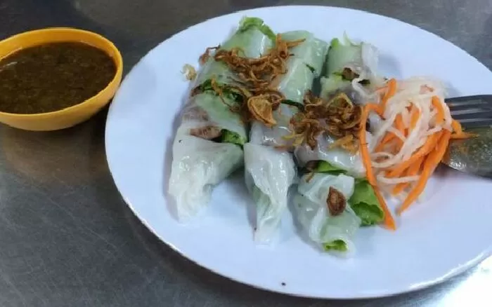 Bánh cuốn cô Thắm
