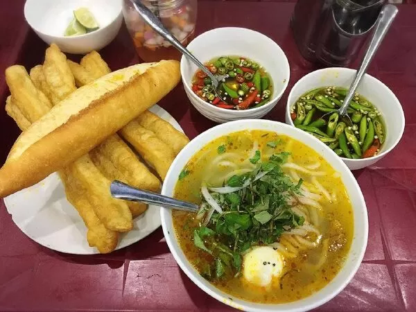Bánh canh Khoa Lê Hữu Trác