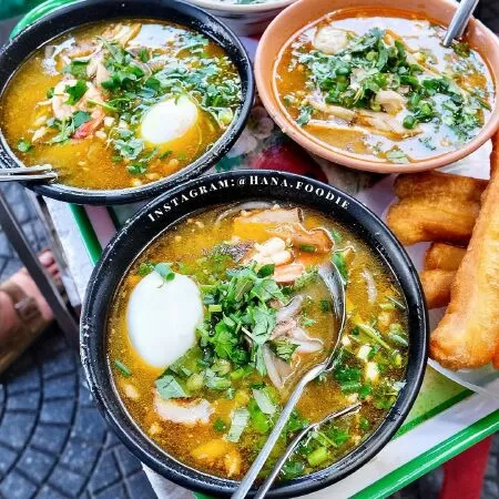 Bánh canh Tuyết Sang