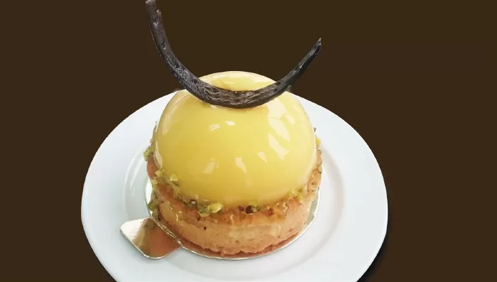 Paris Gâteaux Crown