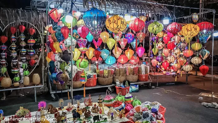 Chợ đêm Sơn Trà