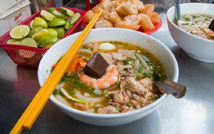 Bánh canh cua chợ Bến Thành - Sạp 1301