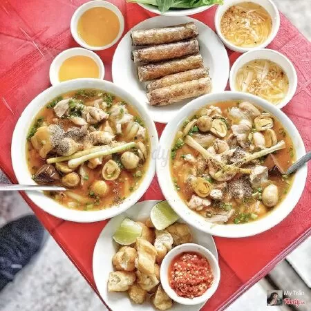 Bánh canh cua Anh Vũ