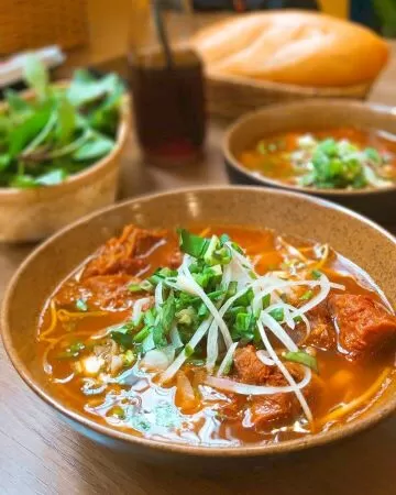 Bò kho cô Mai