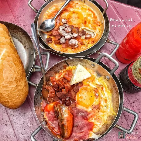 Bánh Mì Chảo Cô Lệ - Quận 3