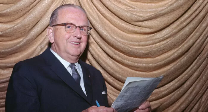 Norman Vincent Peale (31/05/1898 - 24/12/1993)
