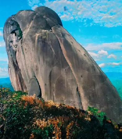 Thạch Bia Sơn - Ngoc Bui Tuan