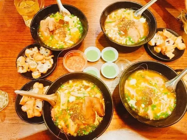 Bánh Canh Cua 66