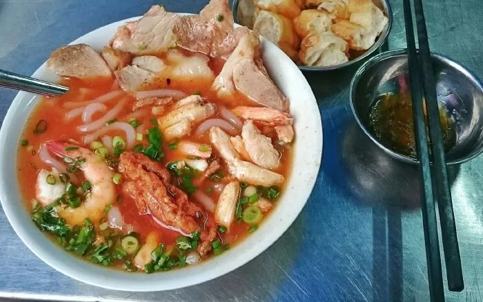 Bánh Canh Cua Thu Hồng