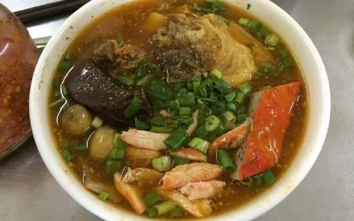 Bánh canh ghẹ Thuận Giang