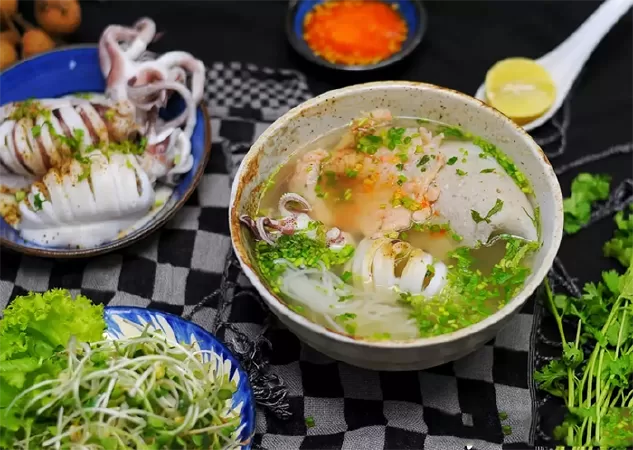 Top 10 quán bún quậy ngon nhất tại Phú Quốc du khách không nên bỏ qua