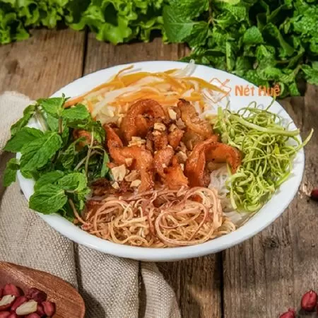 Bún thịt nướng chuỗi nhà hàng Nét Huế