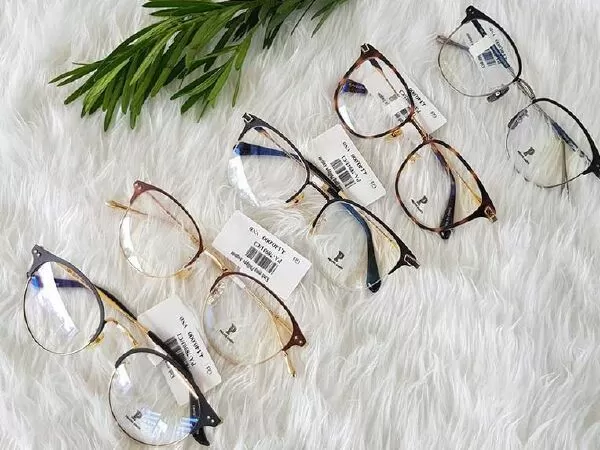 Top 11 Địa Chỉ Mua Kính Mắt Đẹp nhất tại Nghệ An