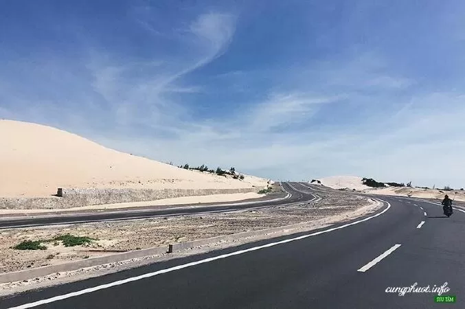 Chiều mưa Phan Thiết - Yến Thanh