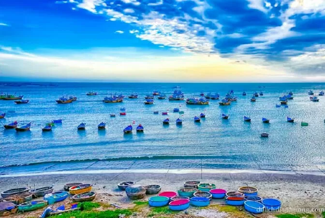 Thăm biển Mũi Né - Chung Mai