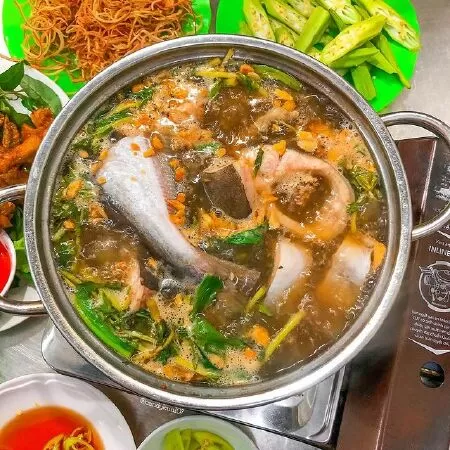 Lẩu cá Cô Thư