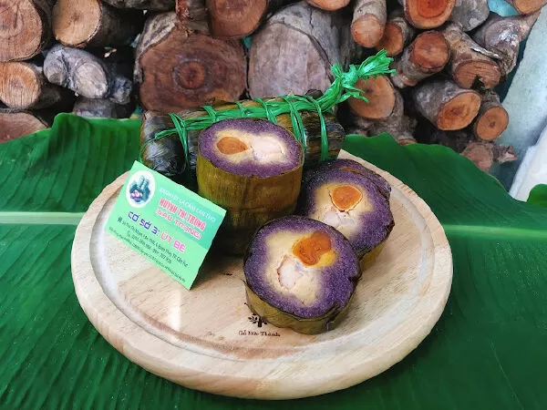 Quán bánh tét Huỳnh Thị Trọng