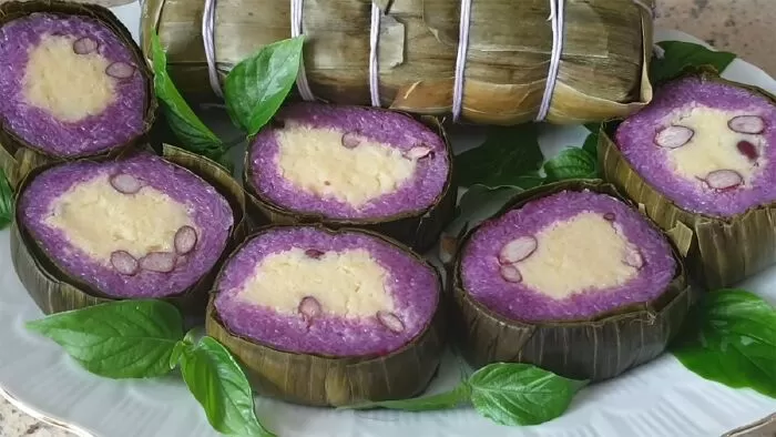 Quán bánh tét Chín Cẩm