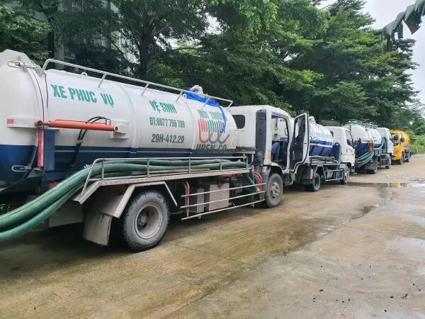 Việt Tín