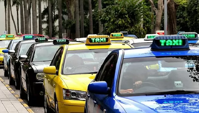 Taxi Rạng Đông