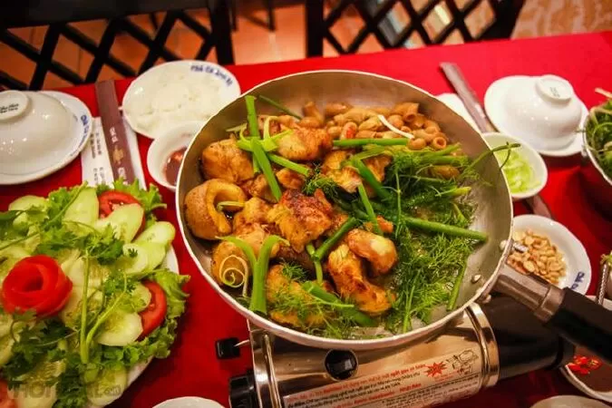 Quán chả cá Lã Vọng Kinh Kỳ
