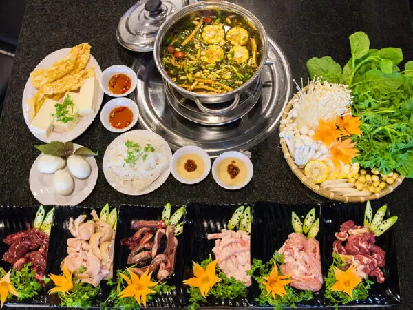 Lẩu Dê Đồng Hương
