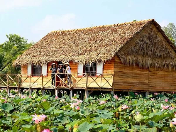 Tucalinh Homestay
