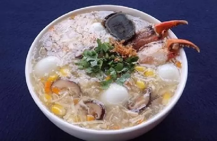 Súp măng cua