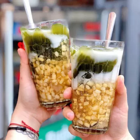 Chè thập cẩm cô Sương