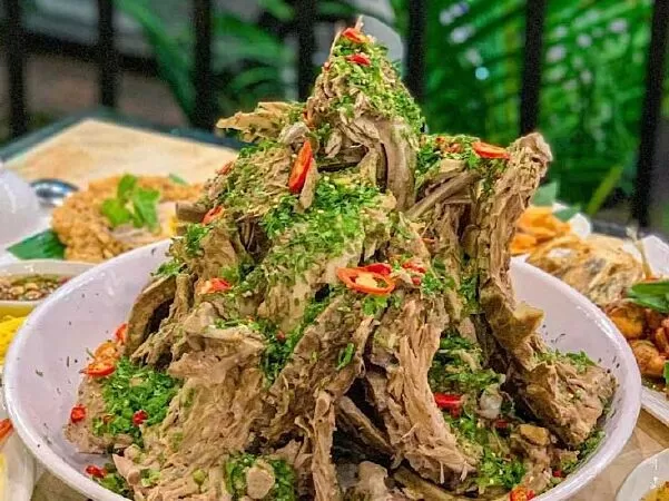Sườn Thái Khổng Lồ - Thuỷ Trúc