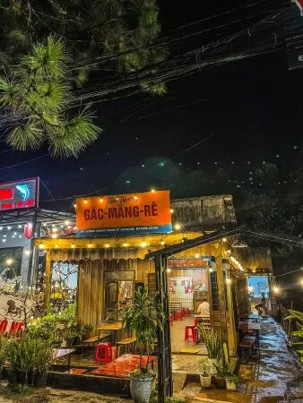 Tiệm nướng Gác Măng Rê