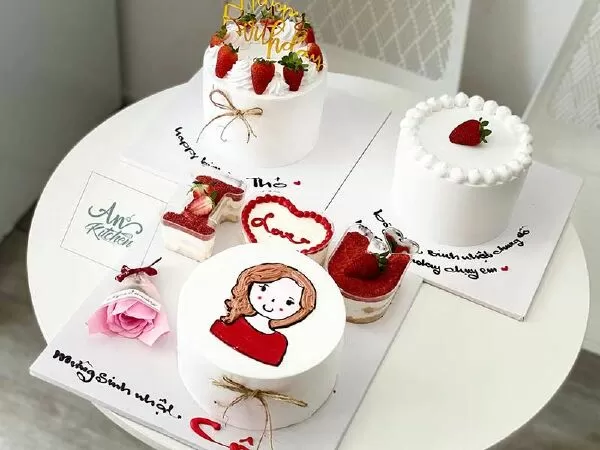 Bloom Cakes