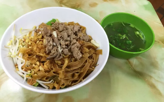 Bún bò Vương Yến Nghĩa Tân