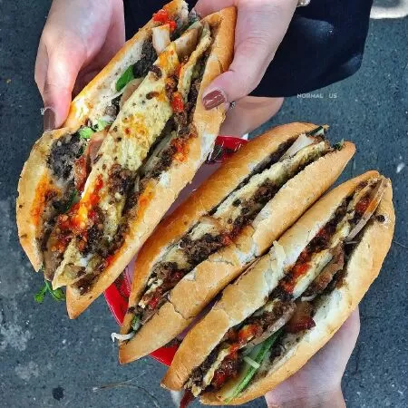 Bánh mì Madam Khánh