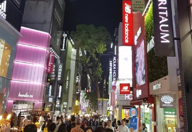 Chợ Myeongdong (Seoul)