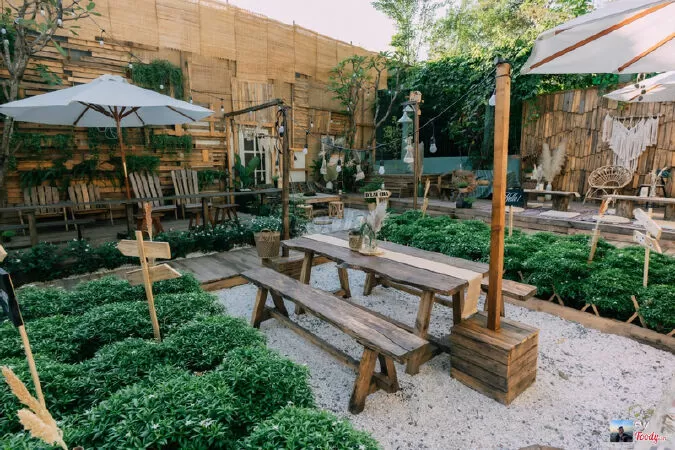 D’latcha Tea & Bistro