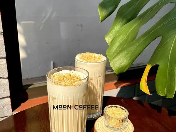 Moon Coffee HB