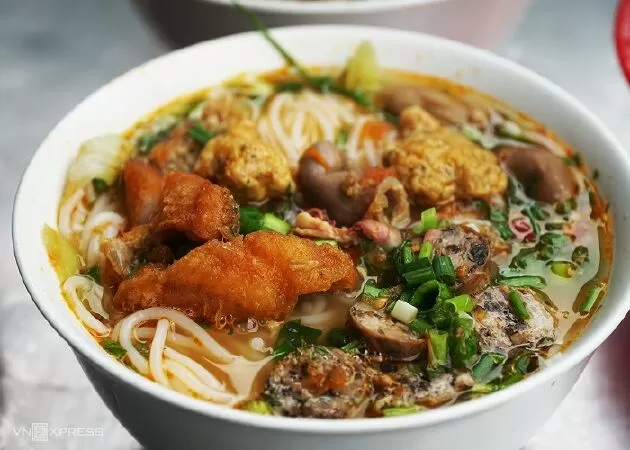 Bún cá cay Hạ Lũng