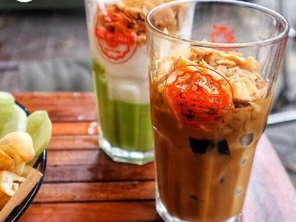 Cafe Cốt Dừa Cô Hạnh