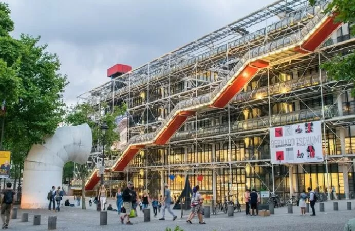 Viện bảo tàng nghệ thuật Pompidou, Paris, Pháp