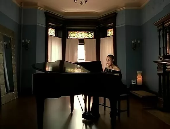 Top 10 Bài Hát Nổi Tiếng Của Alicia Keys: Khi Cảm Xúc Là Chất Liệu Cho Âm Nhạc