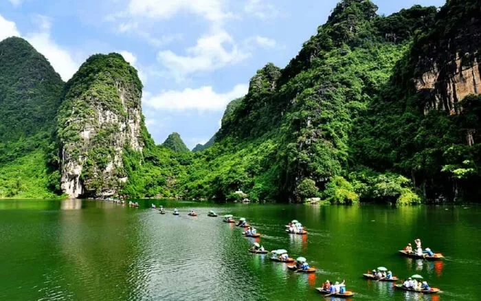 Bài văn mẫu tả cảnh đẹp quê hương - Mẫu số 4